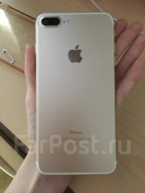 Apple iPhone 7 Plus. �/�, 32 ��, �������, 4G LTE ����