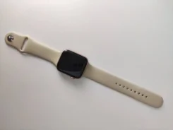 Apple Watch Series 5. GPS ����