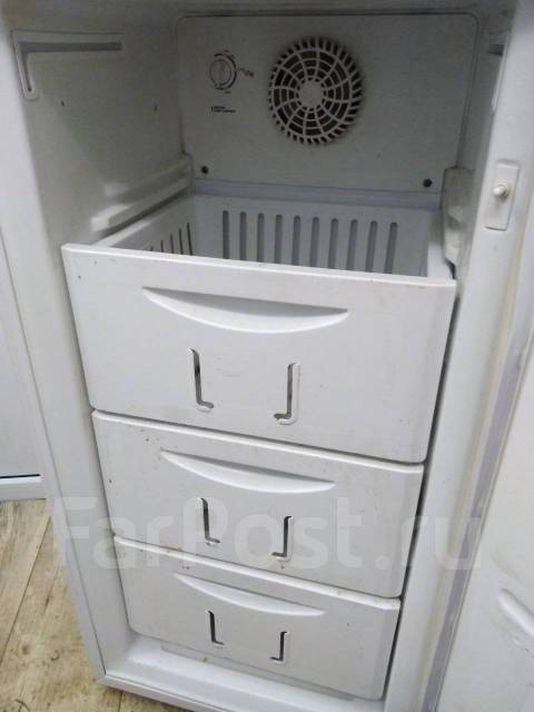 Морозильная камера, б/у, в наличии. Цена: 5 000₽ в Комсомольске-на-Амуре