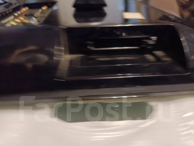 Samsung. LCD (��) ����