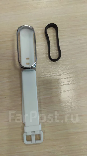 Xiaomi Mi Band 6 ����