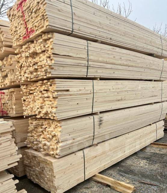 Доска обрезная 40х200х4000 во Владивостоке, в наличии. Цена: 608₽