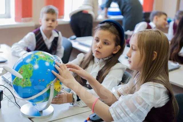 Воспитатель, учитель начальных классов, вожатый в группу продленного ...