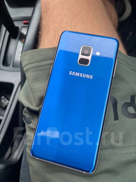 Samsung Galaxy A8. �/�, 32 ��, �����, 4G LTE, Dual-SIM, NFC ����