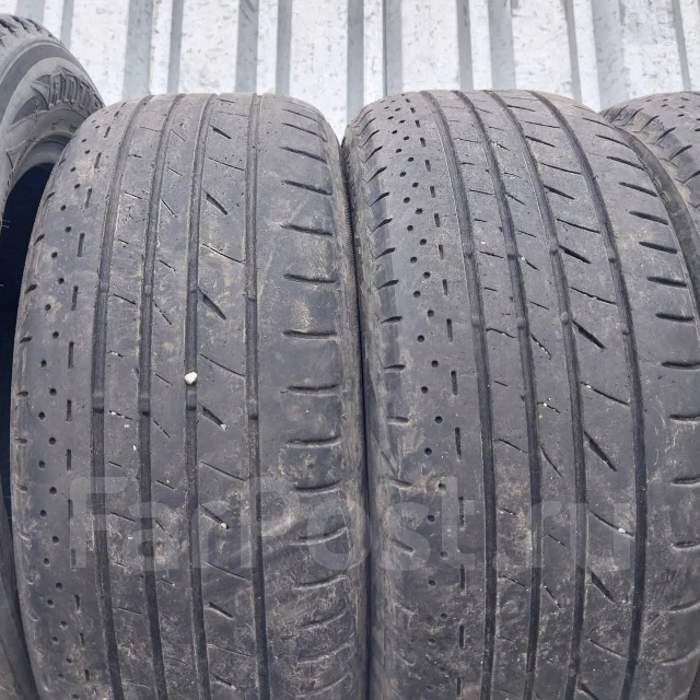 Bridgestone Playz PX-RV. ������, �/�, ����� 70 % ����