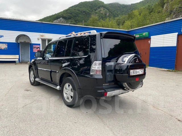 Mitsubishi Pajero. �������, 4wd, 3.2 (165��.�.), ������, 190����. �� ����