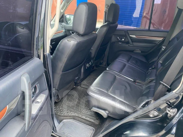 Mitsubishi Pajero. �������, 4wd, 3.2 (165��.�.), ������, 190����. �� ����