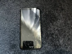 Honor 7A. �/�, 16 ��, ������, 4G LTE ����