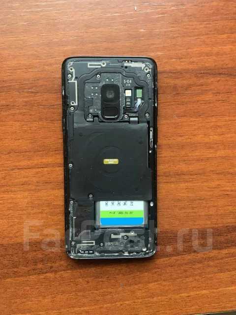 Samsung Galaxy S9. �/�, 64 ��, ������, 4G LTE, Dual-SIM, NFC ����