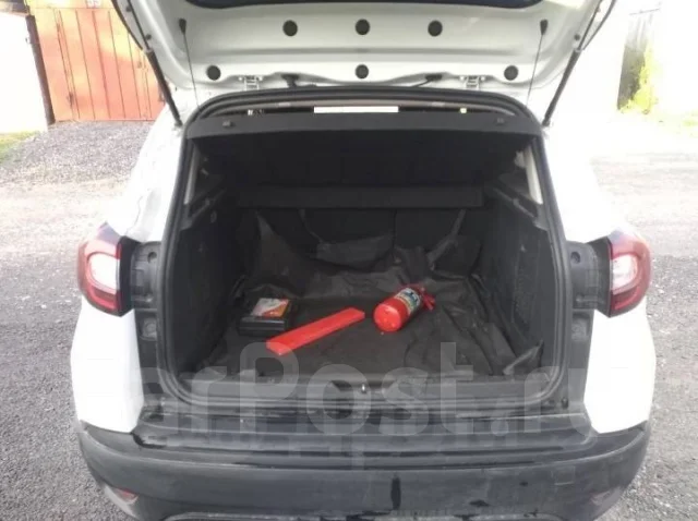 Renault Kaptur. ��������, ��������, 1.6 (114��.�.), ������, 60����. �� ����