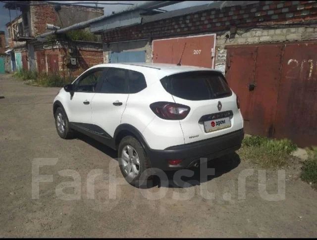 Renault Kaptur. ��������, ��������, 1.6 (114��.�.), ������, 60����. �� ����
