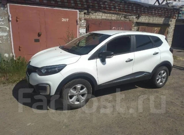 Renault Kaptur. ��������, ��������, 1.6 (114��.�.), ������, 60����. �� ����