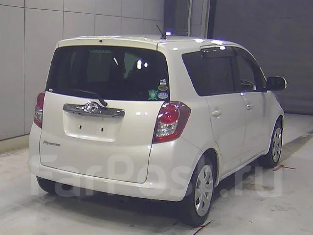 Toyota Ractis. ��������, ��������, 1.3 (90��.�.), ������, 113 000����. ��, �/� ����