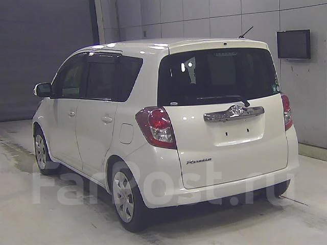 Toyota Ractis. ��������, ��������, 1.3 (90��.�.), ������, 113 000����. ��, �/� ����
