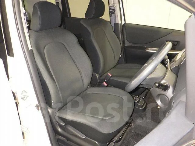 Toyota Ractis. ��������, ��������, 1.3 (90��.�.), ������, 113 000����. ��, �/� ����