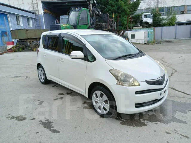 Toyota Ractis. ��������, ��������, 1.3 (90��.�.), ������, 113 000����. ��, �/� ����