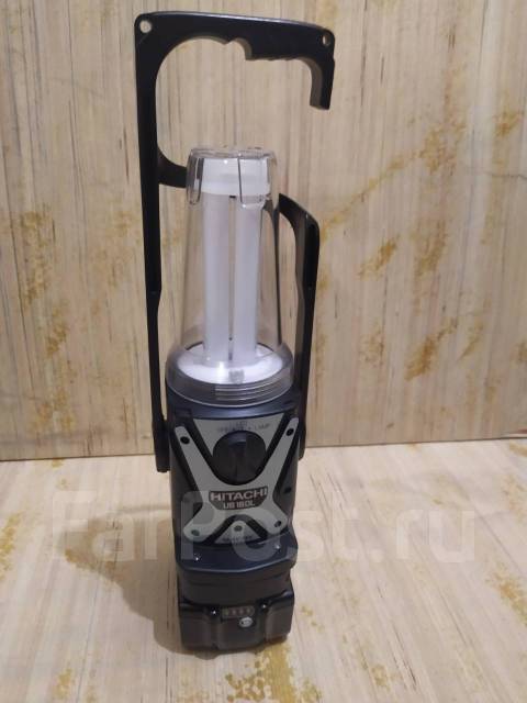 Аккумуляторный фонарь Makita, б/у, в наличии. Цена: 1 001₽ во Владивостоке