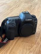 Canon EOS 5D Mark II ����