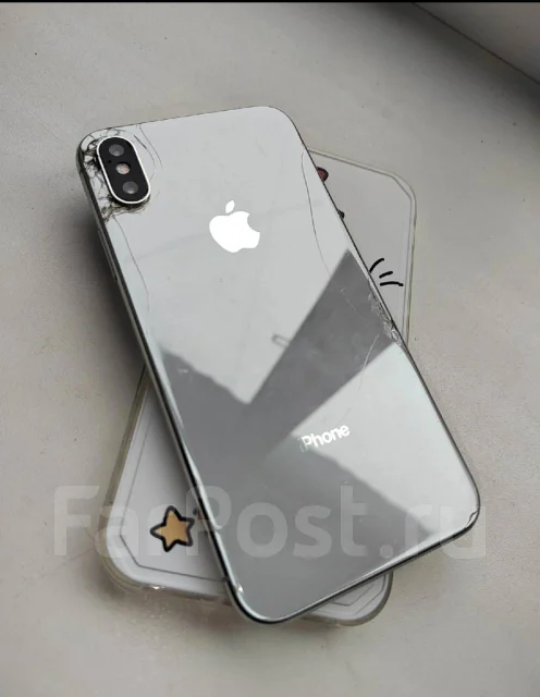 Apple iPhone X. �/�, 64 �� ����