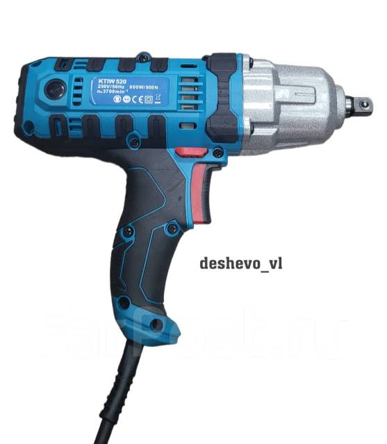 Гайковерт электрический, ударный Makita 900w/950Нм с головками в кейсе ...
