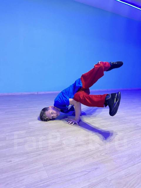 Брейк-данс, брейкинг, Танцы Чуркин во Владивостоке