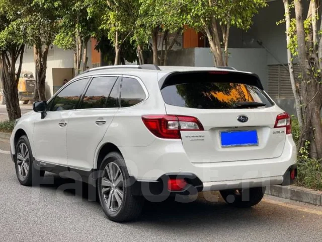Subaru Outback. �������, 4wd, 2.5 (175��.�.), ������, 30 000����. ��, �/�. ��� ����� �� ������������ ����