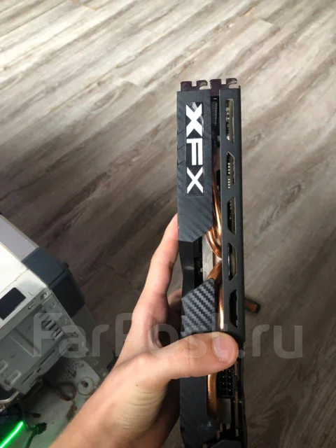 Radeon RX 580 ����