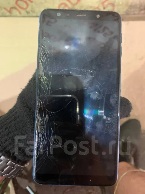 Samsung Galaxy A70. �/�, 64 ��, �����, 4G LTE, Dual-SIM, NFC ����