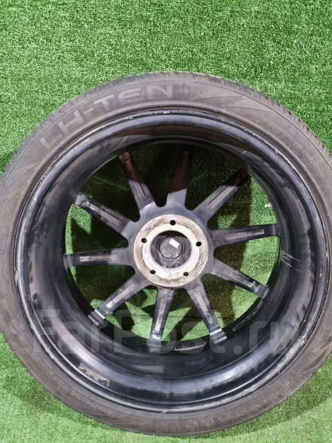 Lexani. 10.0x24", 5x150, ET15 ����