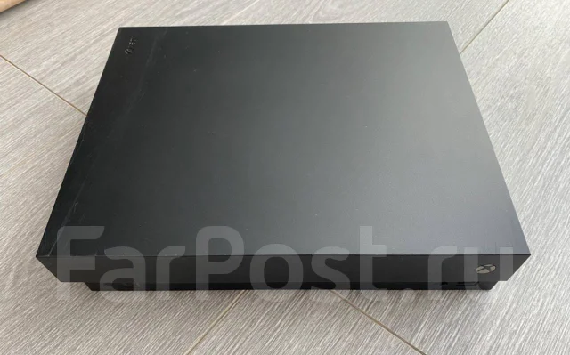 Microsoft Xbox One X ����