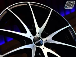 RAYS Volk Racing G25 Edge. 8.0x18", 5x114.3, ET31, �� 73,1���. ��� ����� �� ���� ����