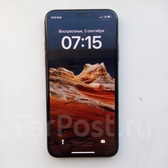 Apple iPhone X. �/�, 64 ��, �����, 4G LTE ����