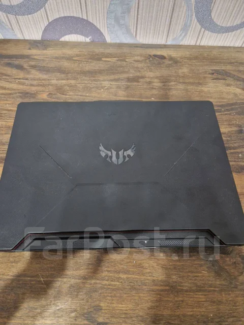 Asus TUF Gaming F15. 15.6", 2,4����, ��� 8 ��, ���� 512���, WiFi: 1, Bluetooth: 1, ����������� �� 5��. ����
