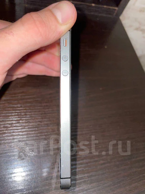 Apple iPhone 5s. �/�, 16 ��, ������, 3G, 4G LTE ����