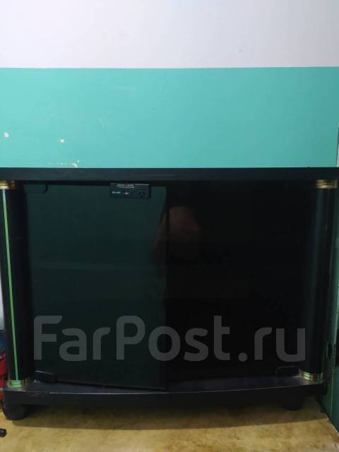 Тумбу под телевизор бу, б/у, в наличии. Цена: 200₽ в Хабаровске