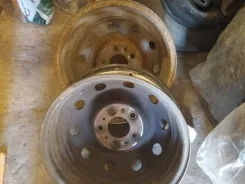 2Crave Wheels. x16", 5x130 ����