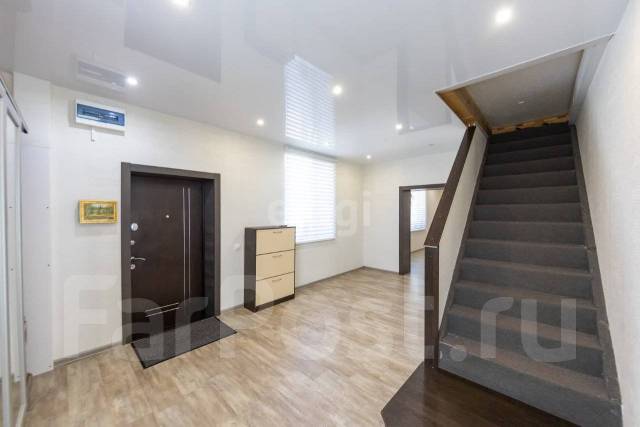 Продам Коттедж + помещение под бизнес, краснофлотский, улица малеевка ...