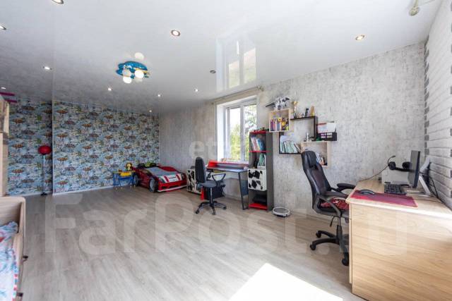 Продам Коттедж + помещение под бизнес, краснофлотский, улица малеевка ...