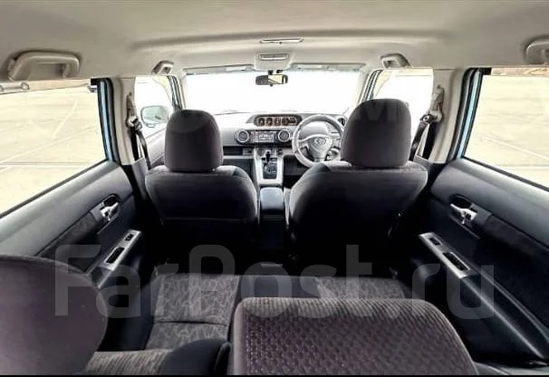 Toyota Corolla Rumion. ��������, ��������, 1.8 (144��.�.), ������, 144����. �� ����