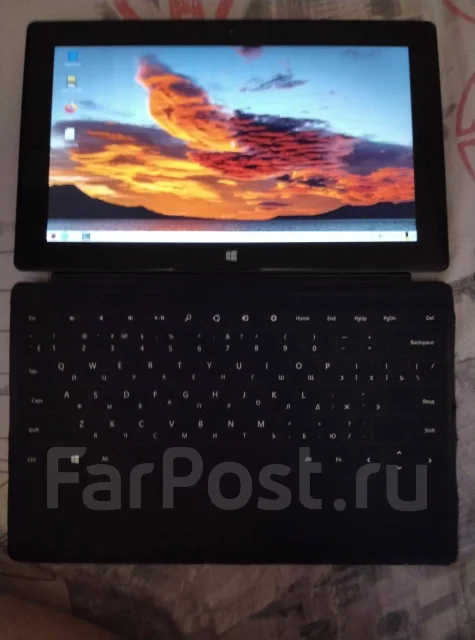 Microsoft Surface Laptop. 1,3����, ��� 2048 ��, ���� 64���, WiFi: 1, Bluetooth: 1, ����������� �� 5��. ����