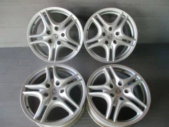 Porsche. x18", 5x130 ����