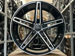 Vossen CV5. 7.5x17", 4x114.3, ET35, �� 73,1���. ��� ����� �� �������� ����