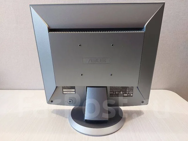 Asus. 19", ���������� �� (LCD, LED, QLED) ����