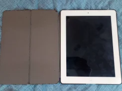 Apple iPad 4. 6.95 ������, ������ 64 �� ����