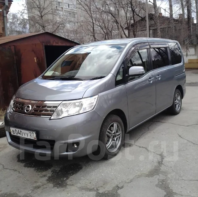 Nissan Serena. ��������, ��������, 2.0 (137��.�.), ������, 125 000����. �� ����