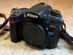 Nikon D7000 Body ����