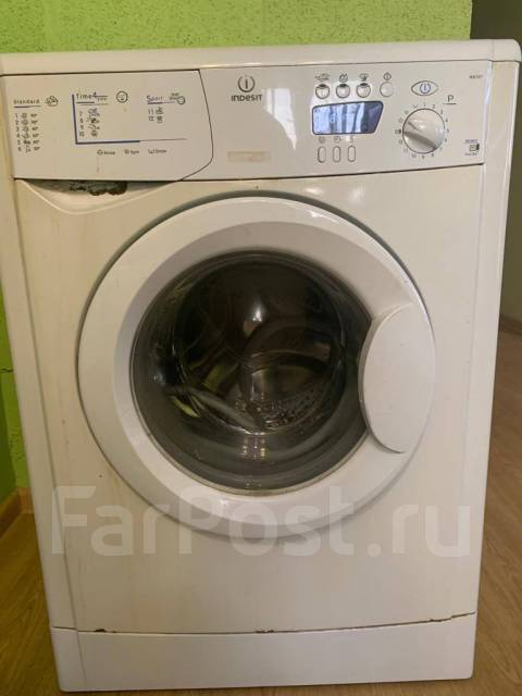Отдам стиральную машинку Индезит в нерабочем состоянии во Владивостоке