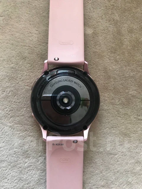 Samsung Galaxy Watch Active2. NFC ����