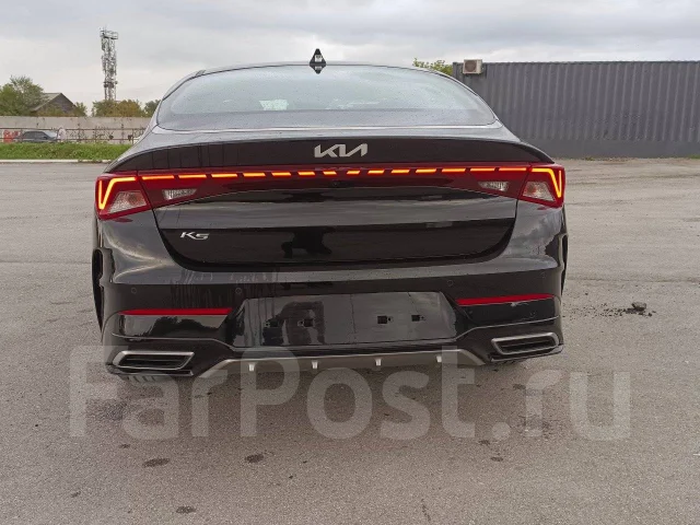 Kia K5. 256554255, 244854 ����