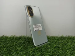 Huawei Nova 5 Pro. �/�, 256 ��, �����������, 3G, 4G LTE, 5G, NFC ����
